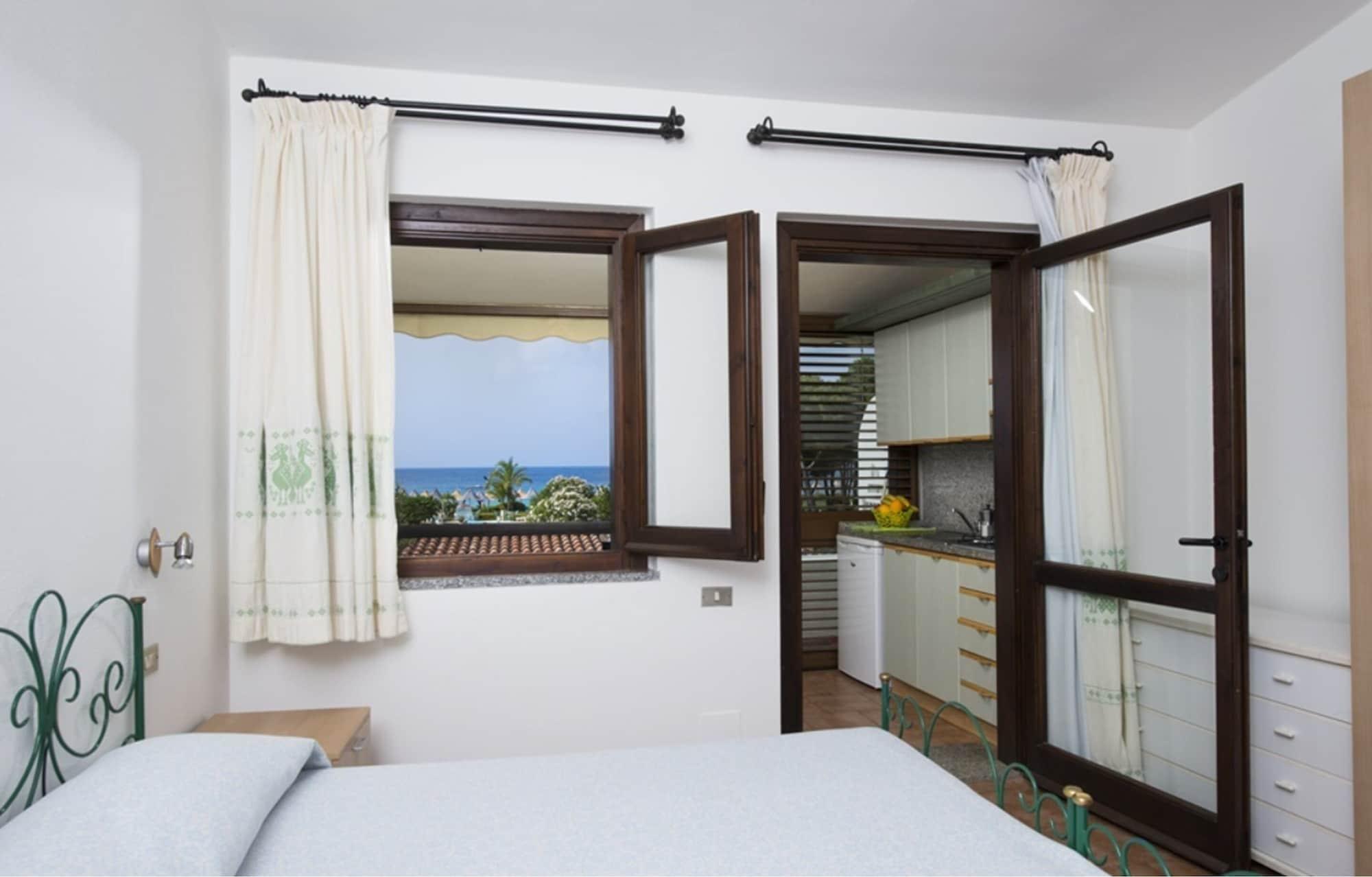 Cormoran Residence Villasimius Bagian luar foto