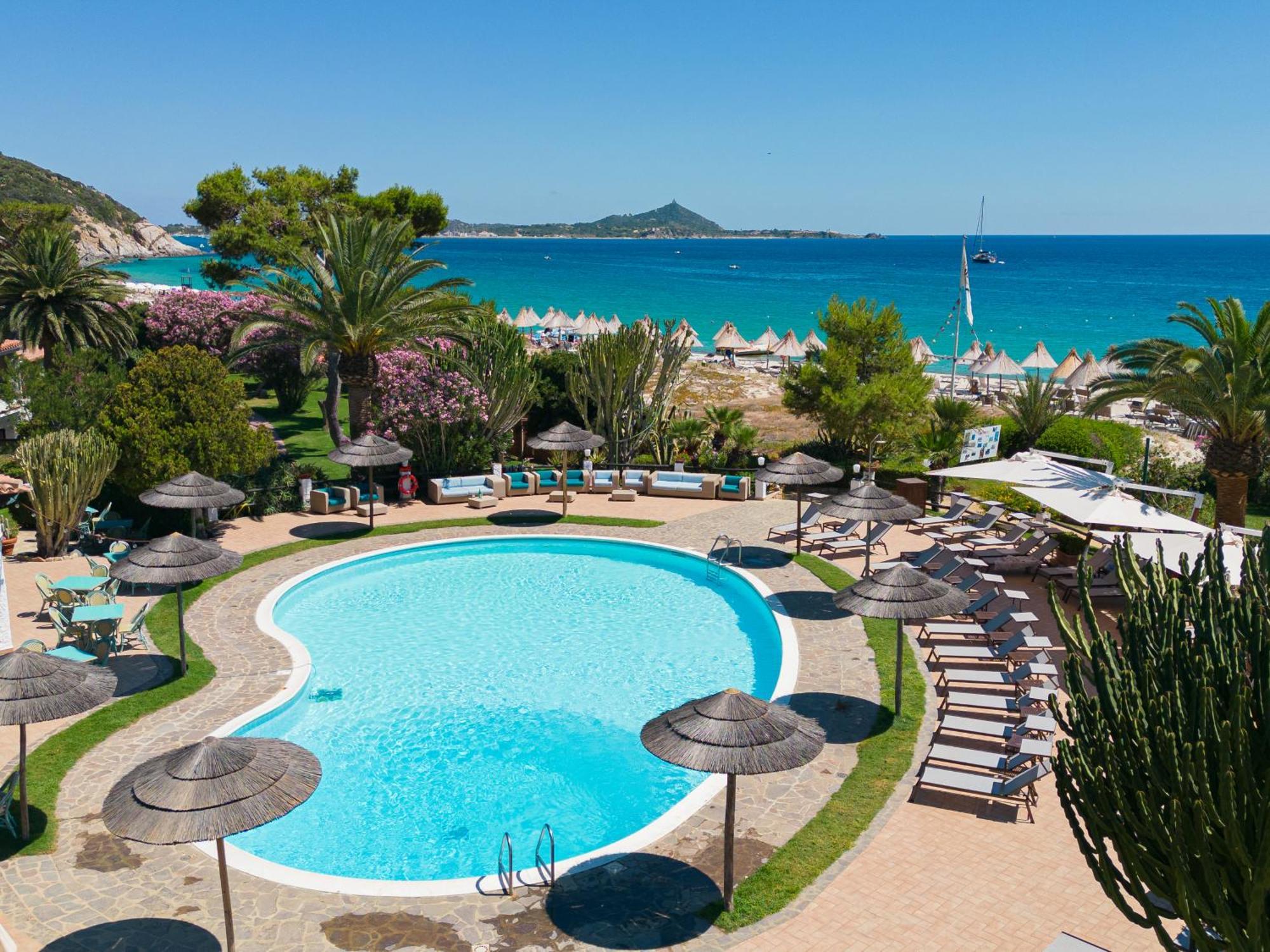 Cormoran Residence Villasimius Bagian luar foto