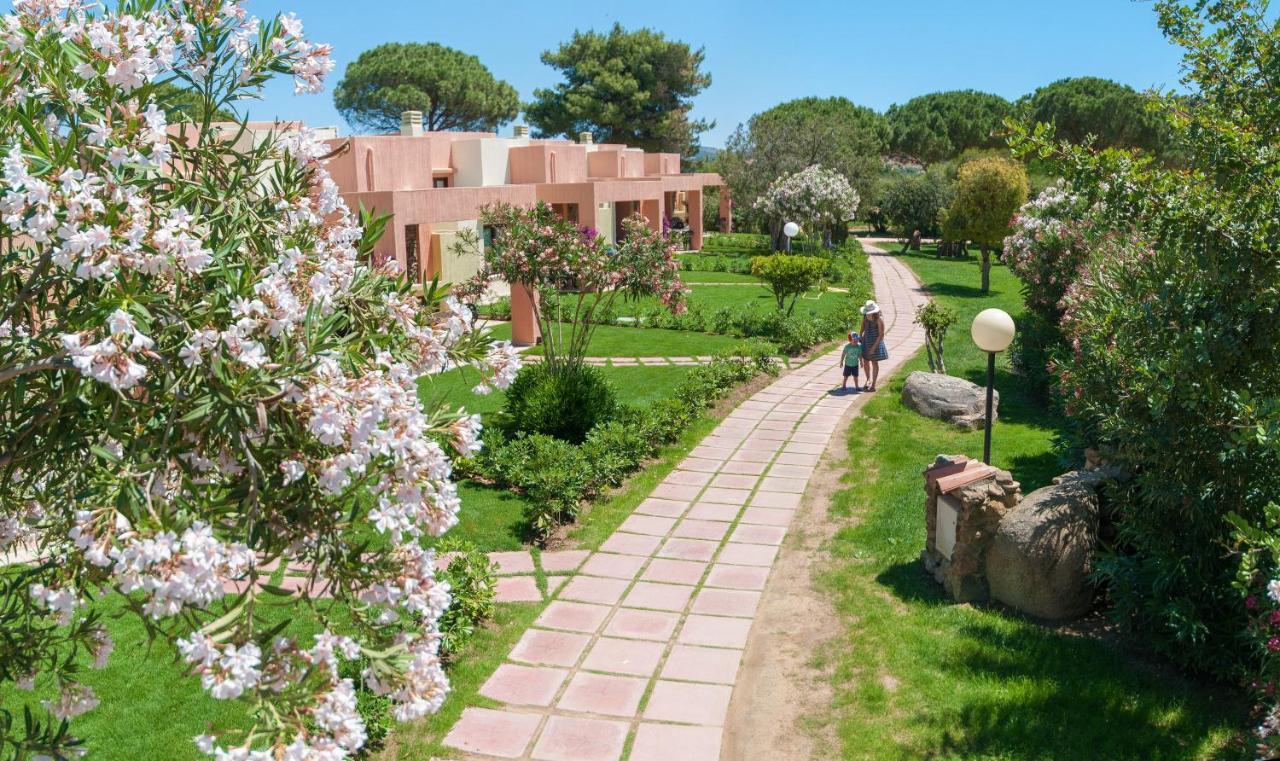 Cormoran Residence Villasimius Bagian luar foto